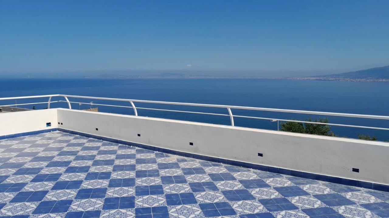 Blue 51 Vico Equense
